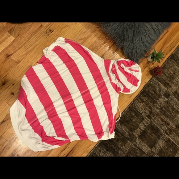 Red23 top - Picture 2 of 4